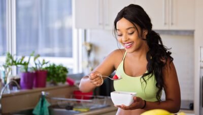 Saúde da Mulher: Cuidados Essenciais em Diferentes Fases da Vida